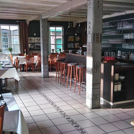 Hotel Loewensteiner Hof Haus Am Neuplatz Wertheim Bagian luar foto